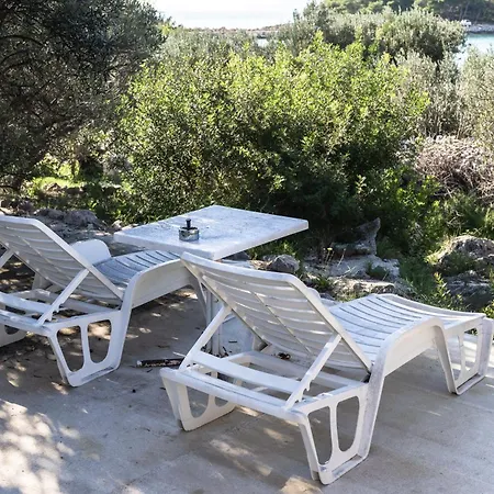 Robinzonska Kuca Mir Podvrske Holiday home