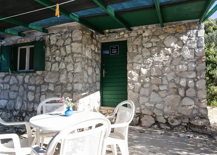 Robinzonska Kuca Mir Podvrske Casa vacanze *