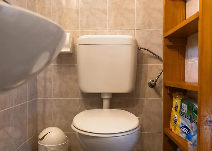 Casa vacanze Robinzonska Kuca Mir Podvrske *