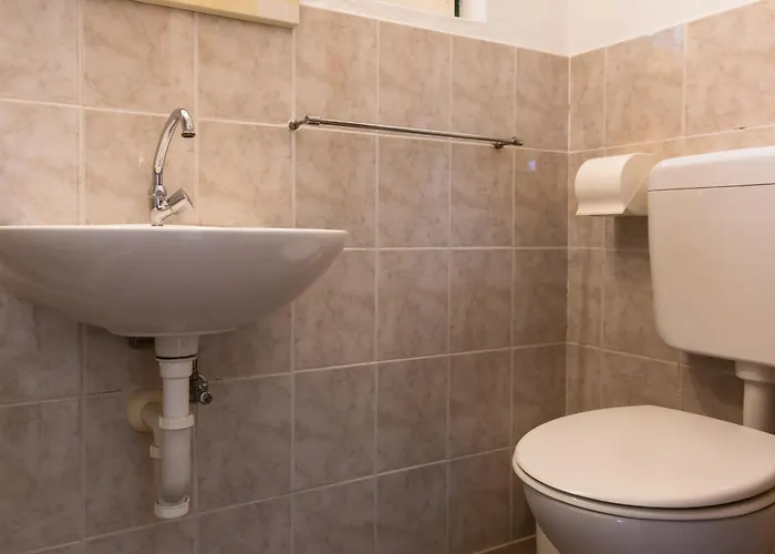 Robinzonska Kuca Mir Podvrske Casa vacanze